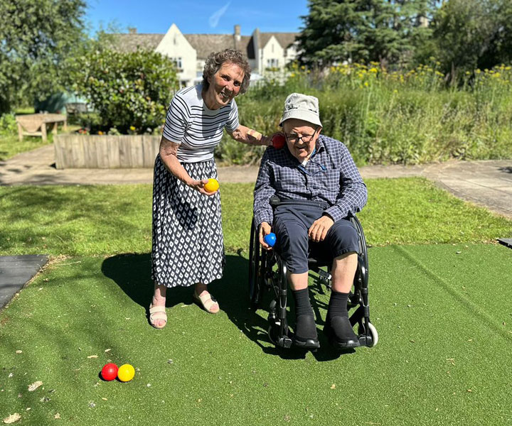 Alzheimer Care Therapy - Oxfordshire Care Home - Churchfields Care Home